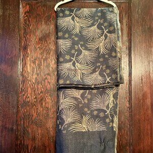 Vintage Exclusively Pashmina Chiru Arts 100% Wool Reversible Shawl Scarf